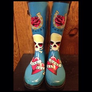 ✨ONHOLD✨Chooka rain boots 💀