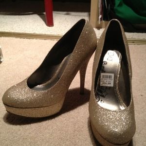 Gold sparkley heels