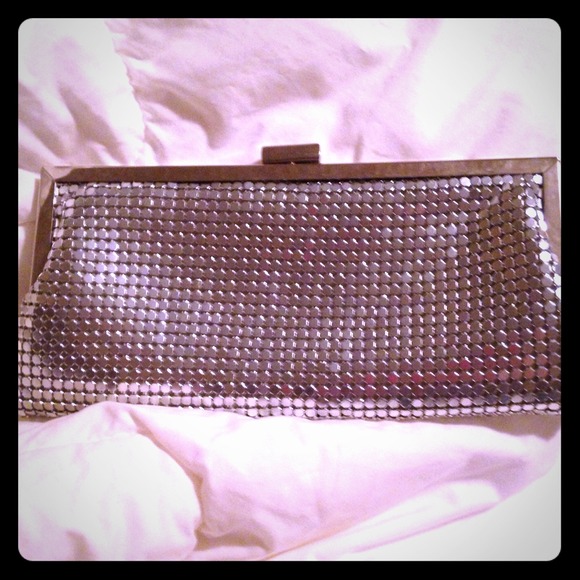 Silver clutch