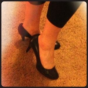 Black Nine West Pumps size 9 1/2