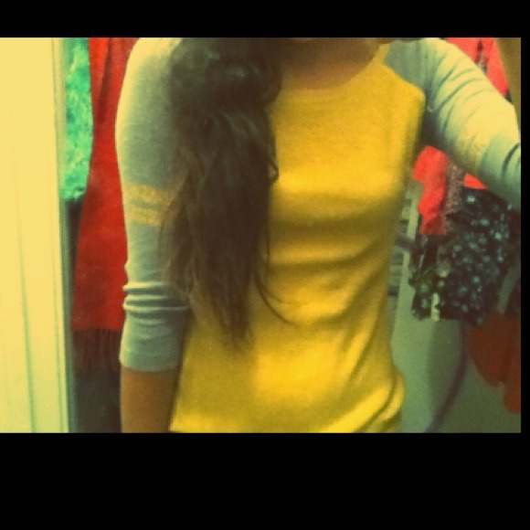 Baseball tee⚾😊 - Picture 2 of 3