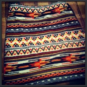 Bodycon skirt, fitted, tribal print