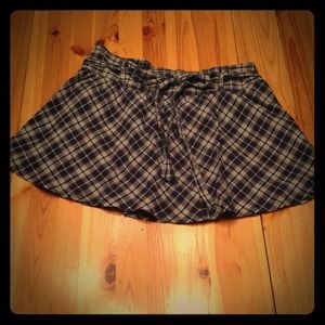 Aeropostale plaid skirt