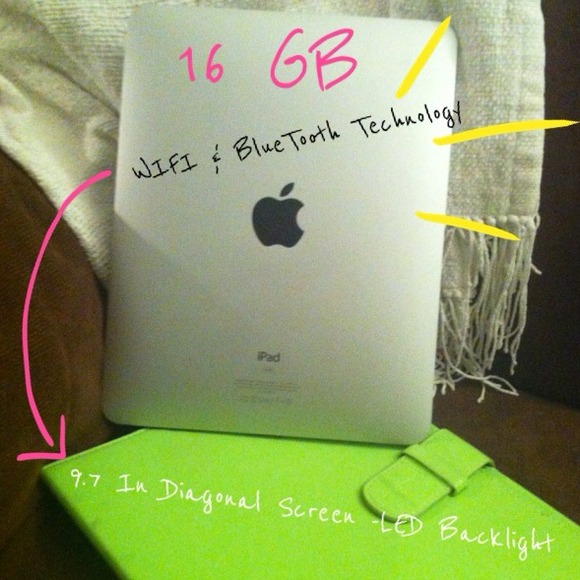 💥SOLD💥 First Generation iPad! - Picture 3 of 4