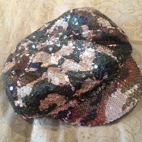 Children's army hat. NWT never worn