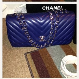💯authentic Chanel navy:royal blue handbag