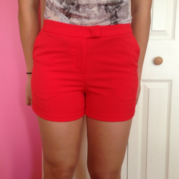 High waisted red H&M shorts
