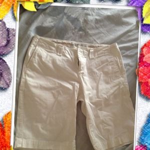 Old navy white Bermuda shorts