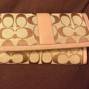 ❌❌❌ Sold:Brown coach wallet❌❌❌