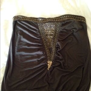 Green top with cute design