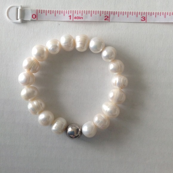 Freshwater Pearl Bracelet - Picture 1 of 1