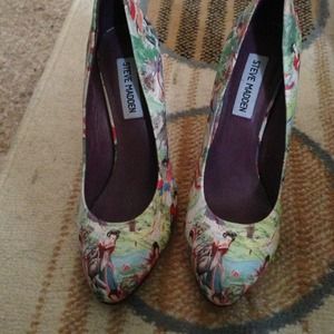 Steve Madden Pumps