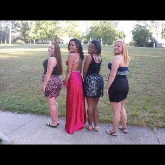 Hot pink prom dress - Picture 3 of 3