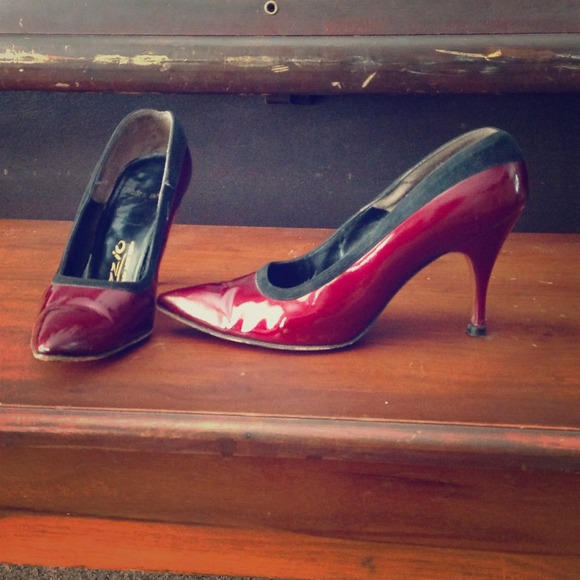 Vintage Red  Heels ♥SALe❤️