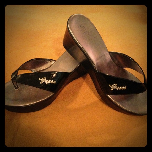 Guess Wedges... Super Cute!!! 🎀
