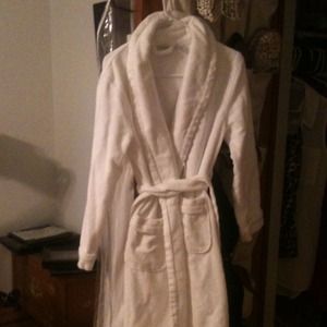 Sonoma full length robe