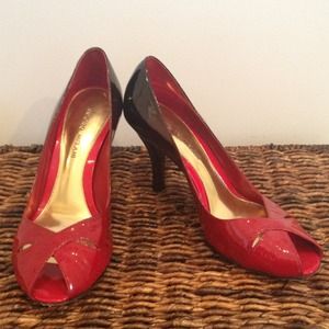 Antonio Melani Ombré Red Peep-toe Pumps, size 8.5