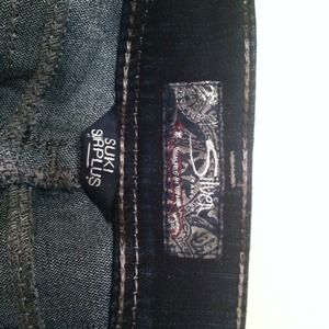 Brand New Silver size 17 jeans