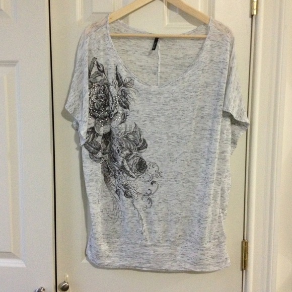 Lightweight too with black roses and sequence