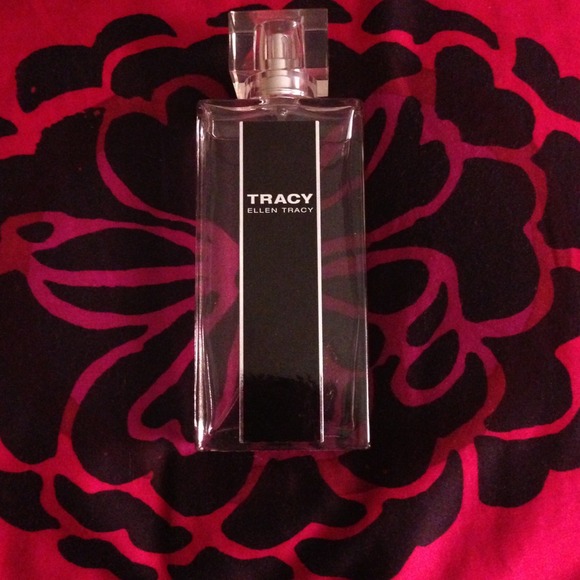 Ellen Tracy eau de parfum.  2.5oz/75ml💢reduced💢