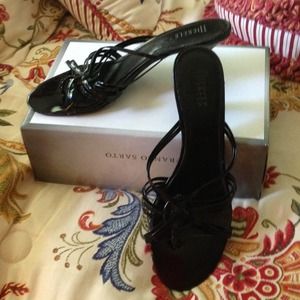 Black shoes.