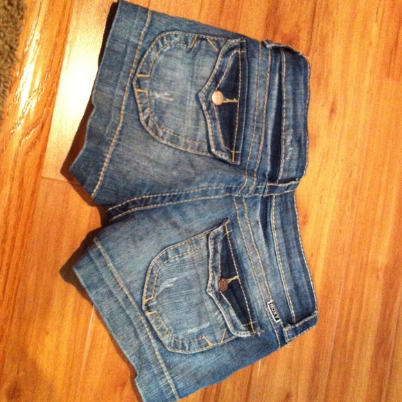 SOLDRoxy shorts - Picture 3 of 4