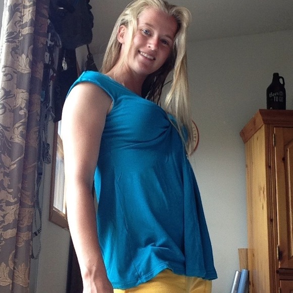 Donated! Beautiful Turquoise Top - Picture 2 of 4