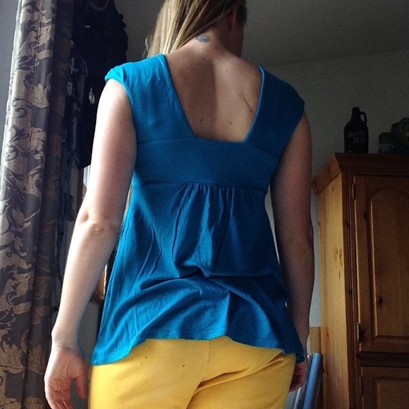 Donated! Beautiful Turquoise Top - Picture 3 of 4