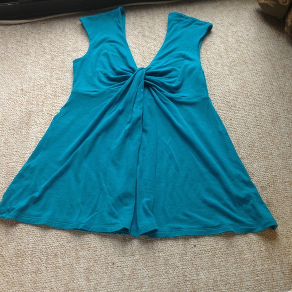 Donated! Beautiful Turquoise Top - Picture 4 of 4