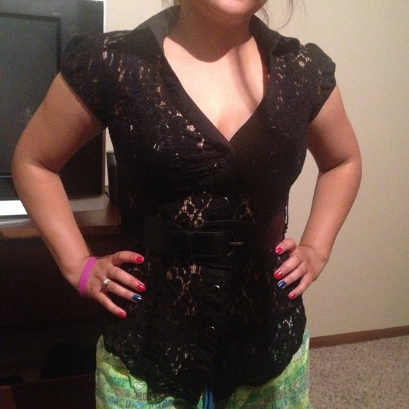 Small black lace top with black belt