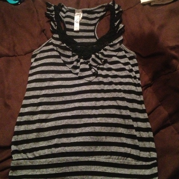 Small grey and black tank top