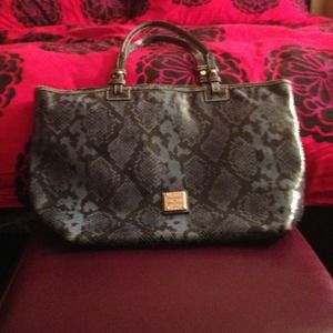 Dooney & bourke purse💫reduced💫