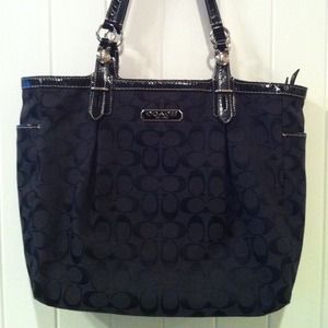 Coach Tote