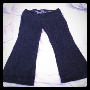 ✨SOLD ✨ Old navy size 14 short dark wash jeans