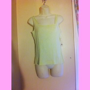 Honeydoo green top