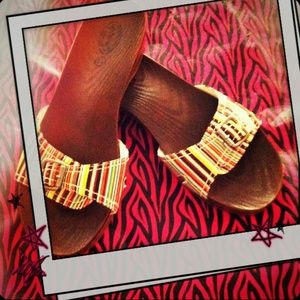 ?Super Cute Summer Slides?