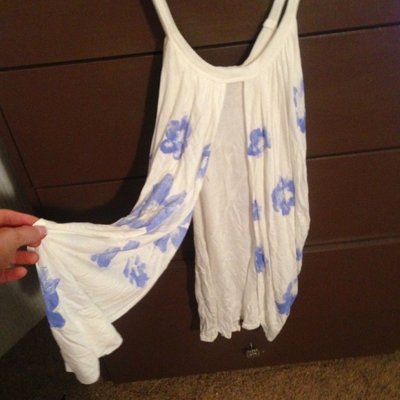 Tank Top - Picture 3 of 4