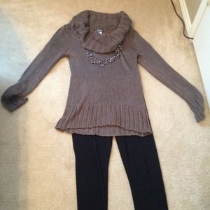 SOLD OFF LINE!! Knit charcoal sweater