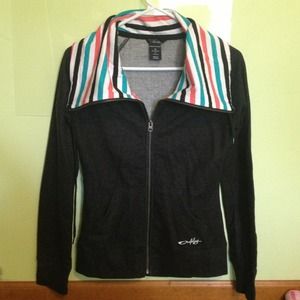 Oakley zip-up jacket 🌷🎀