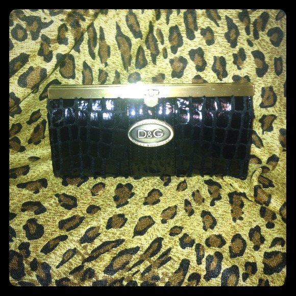 👛D&G checkbook wallet👛