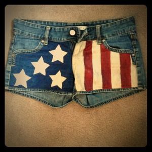 American flag denim shorts 🇺🇸 TRADED