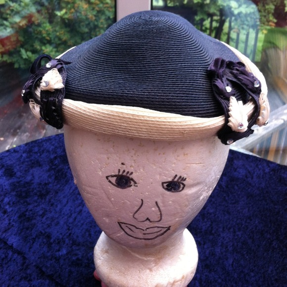 Vintage navy and white straw hat