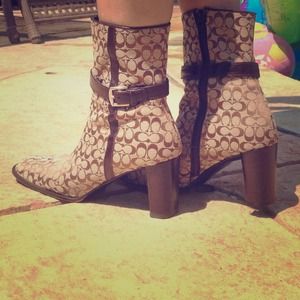REDUCED!!!!!!!! Coach boots