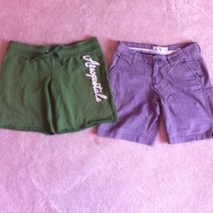Bundle: green sweat shorts and grey Bermuda shorts
