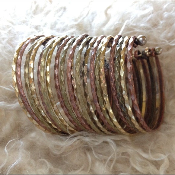 SOLD/BUBDLED Beautiful Multi-Layered Bracelet