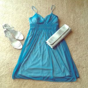 ❌SOLD❌Blue dress