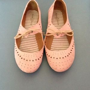 RESERVED Baby pink cutout ballet flats.