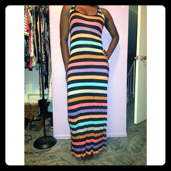 🎉SOLD🎉Multi-color striped maxi dress