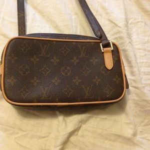 Authentic Louis Vuitton purse