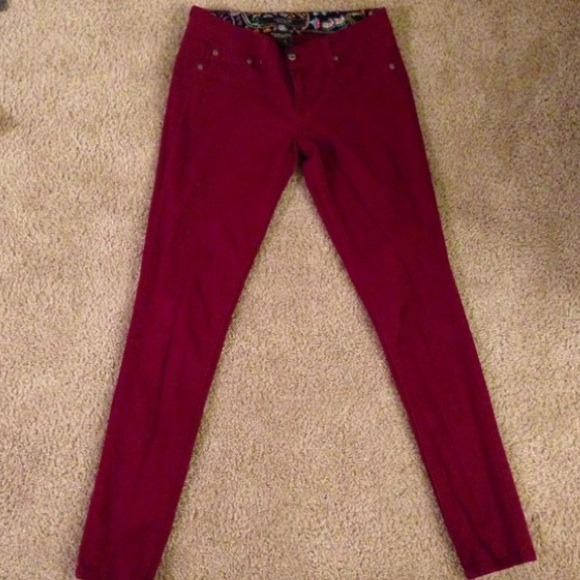 Traded - Picture 3 of 3